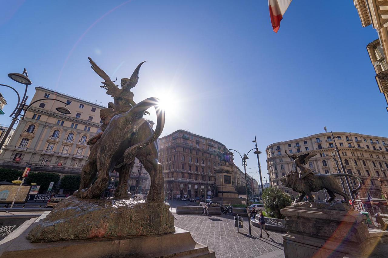 Le 4 Stagioni Napoli Centro Ξενοδοχείο Εξωτερικό φωτογραφία