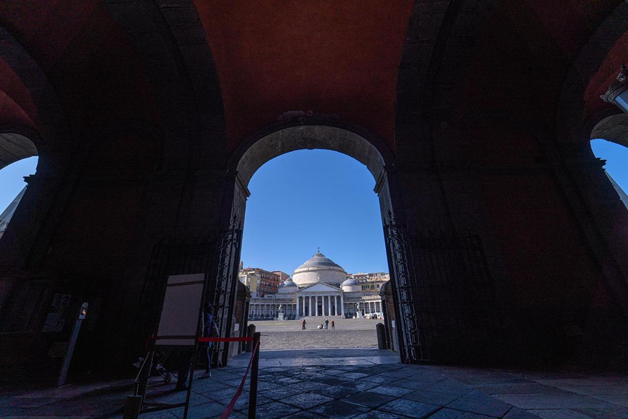 Le 4 Stagioni Napoli Centro Ξενοδοχείο Εξωτερικό φωτογραφία